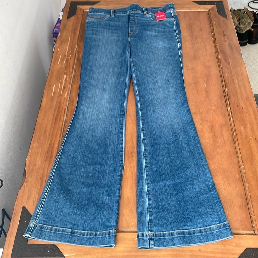 SPANX NWT Flare Jeans in Vintage Indigo Size Large